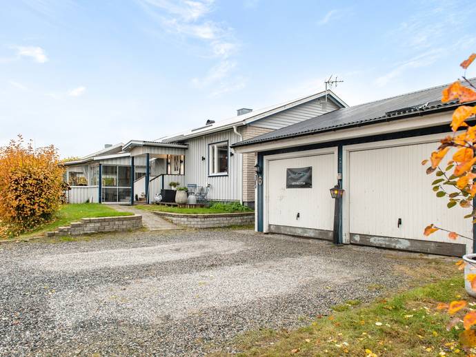 4 rok · 106 m² · Skyttelvägen 6