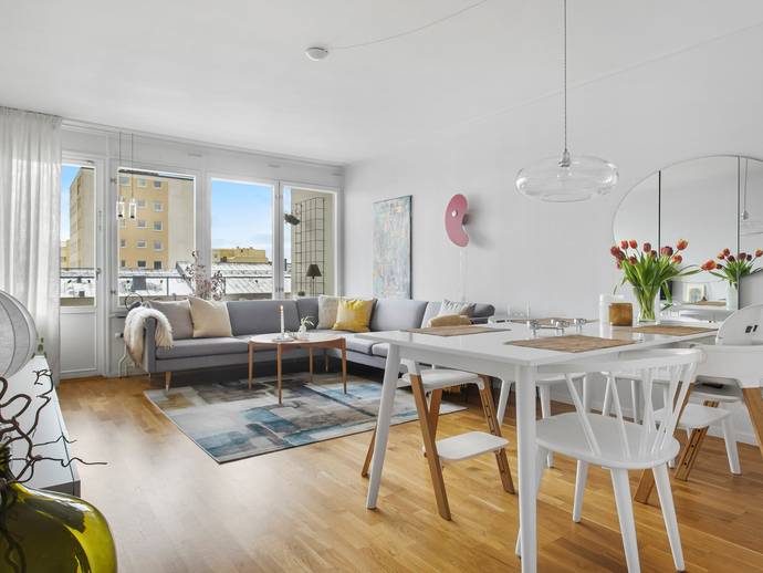 4 rok · 103 m² · Studievägen 13