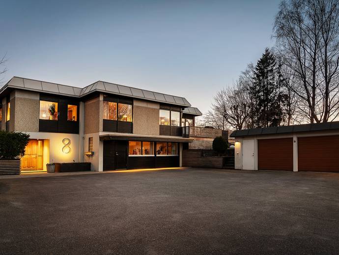 8 rok · 200 m² · Andra Vallåsgatan 8