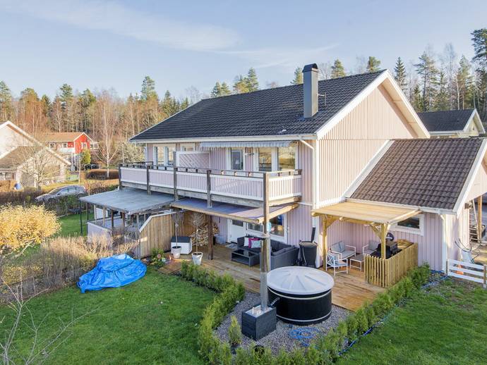 5 rok · 116 m² · Skogskullevägen 10