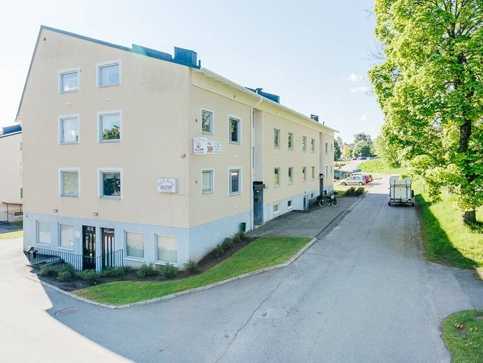 2 rok · 65 m² · Riksbyggevägen 1B