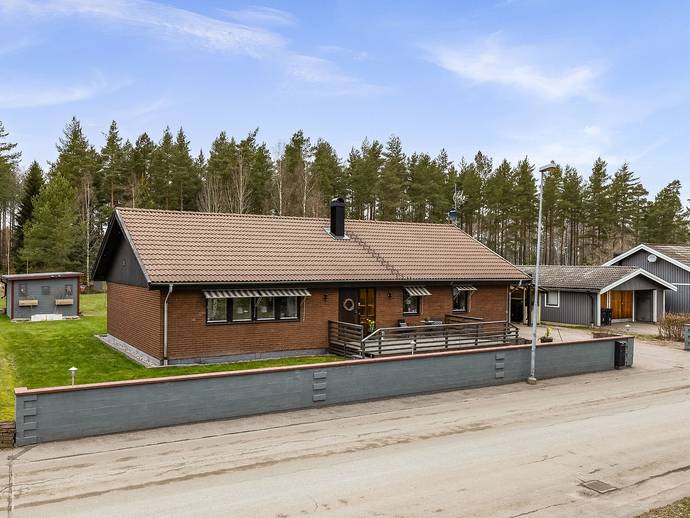 7 rok · 163 m² · Magnus Ladulås väg 2