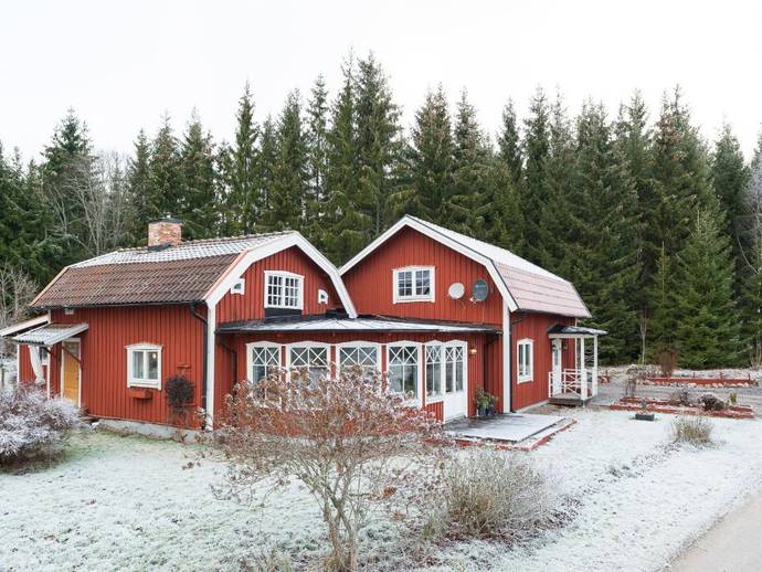 6 rok · 156 m² · Hagtorp Marielund