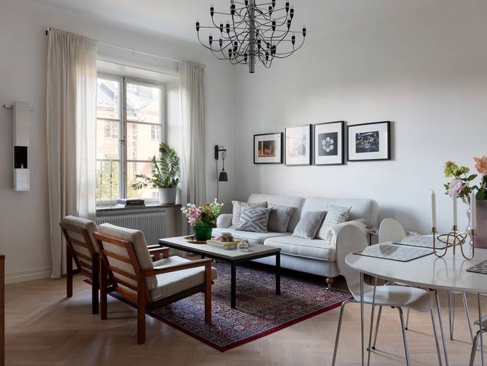 2 rok · 44 m² · Karlavägen 20, 4tr