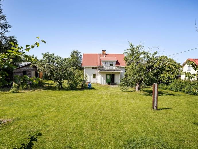 4 rok · 102 m² · Ljusviksvägen 16