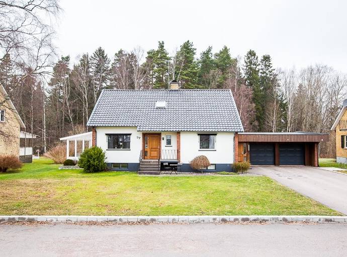 5 rok · 130 m² · Anderstorpsvägen 37