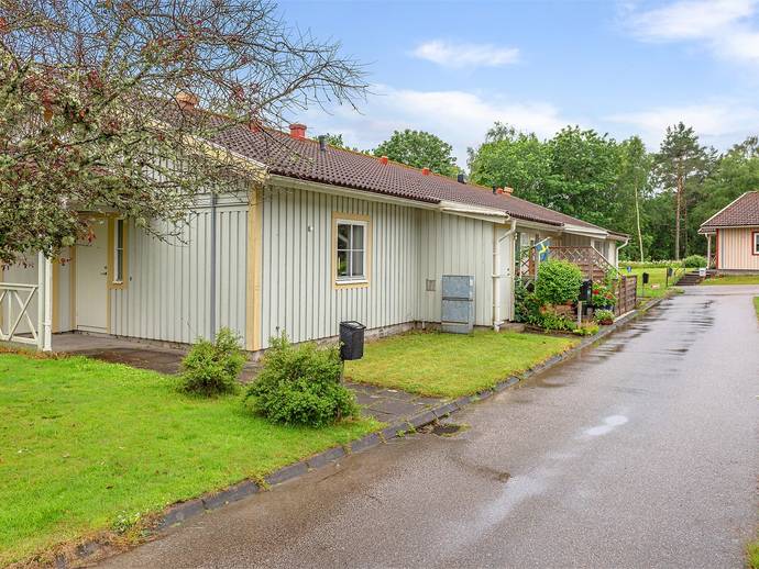 2 rok · 51 m² · Stubbekasvägen 12D