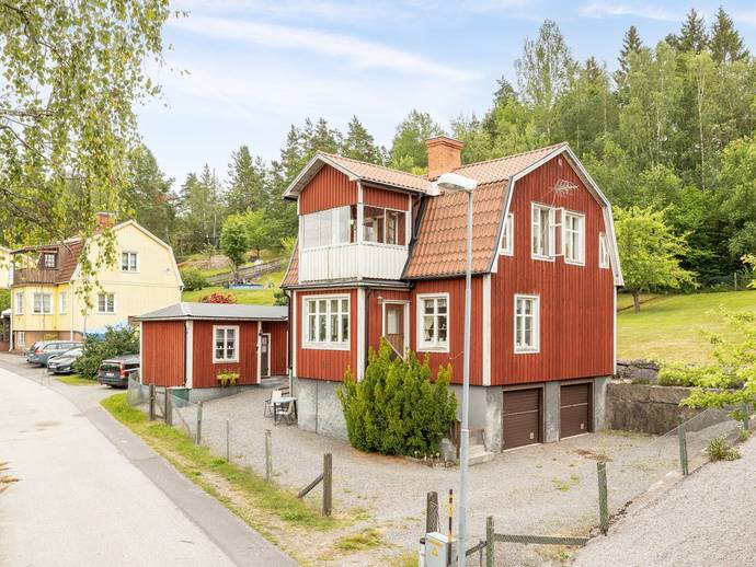 4 rok · 106 m² · Bergs backe 14