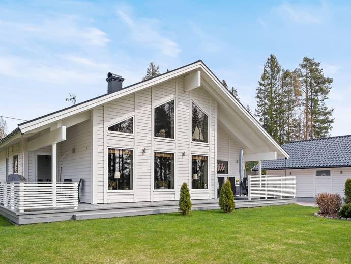 4 rok · 142 m² · Nyråvägen 23