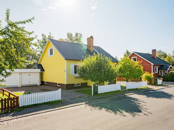 4 rok · 105 m² · Lärkvägen 4