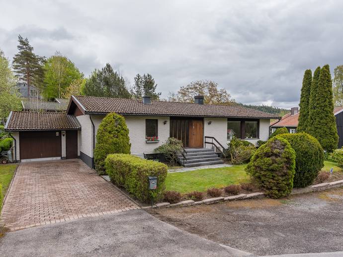 6 rok · 114 m² · Skogsgränd 4