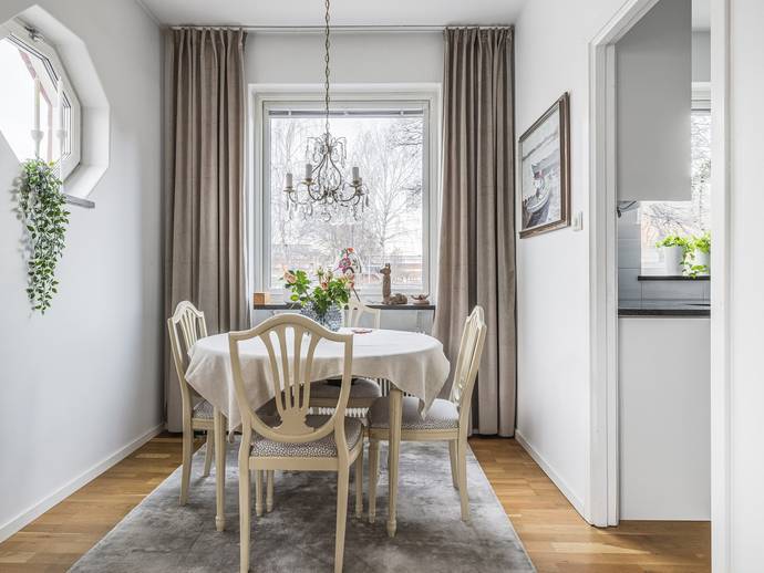 3 rok · 69 m² · Östra långgatan 34 A