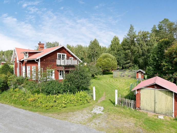 5 rok · 150 m² · Tjärnsved-Landsom 105