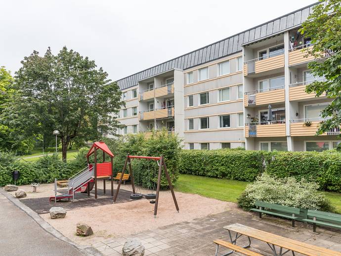 2 rok · 62 m² · Bodagatan 14