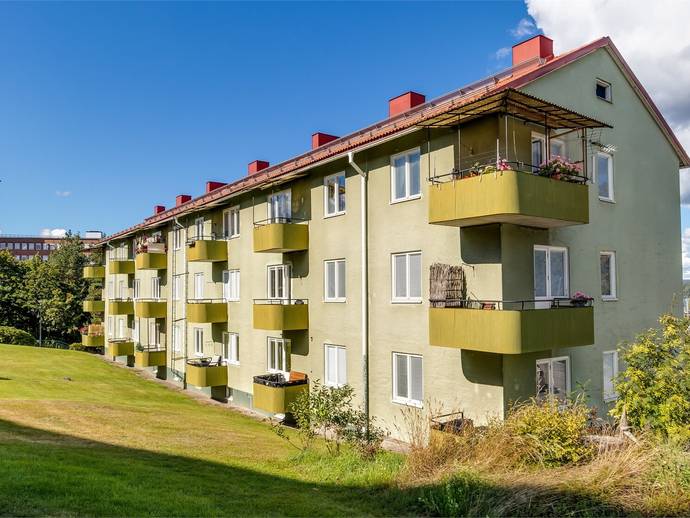 2 rok · 50 m² · Furuhällsgatan 6A