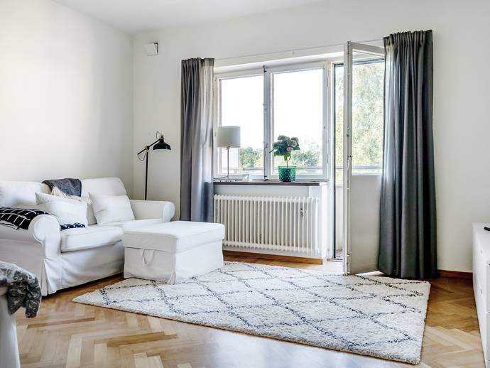 1 rok · 42,3 m² · Lokföraregatan 11B