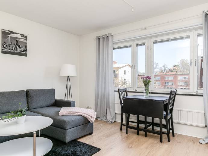 1,5 rok · 32 m² · Ektorpsvägen 11