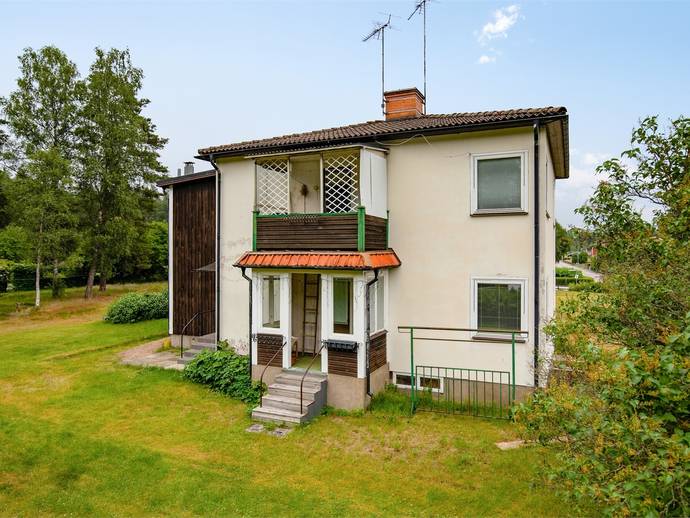 7 rok · 176 m² · Skvalmovägen 3