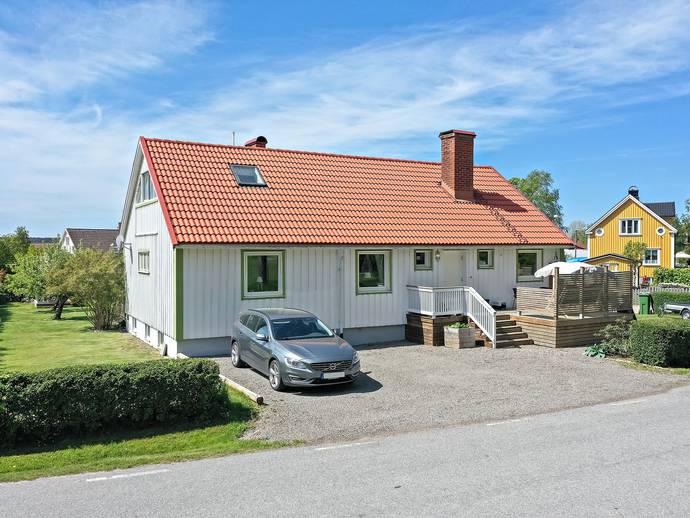 6 rok · 141 m² · Tössebäcksvägen 8