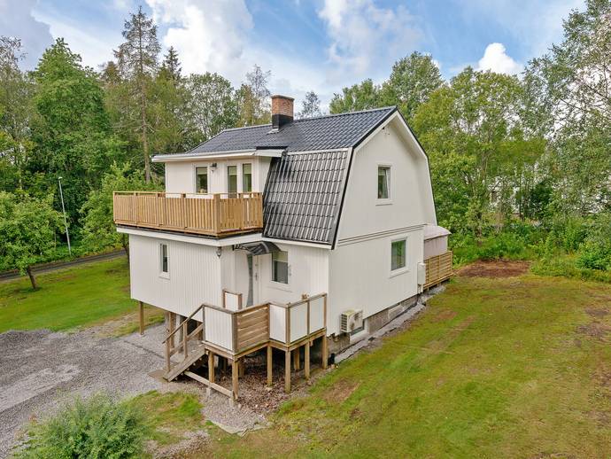 5 rok · 84 m² · Sågarns väg 1