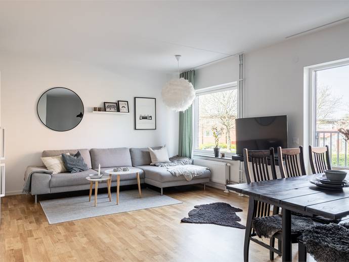 1 rok · 42,5 m² · Vildgåsvägen 10
