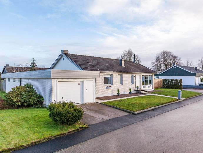 5 rok · 144 m² · Bärnstensvägen 5