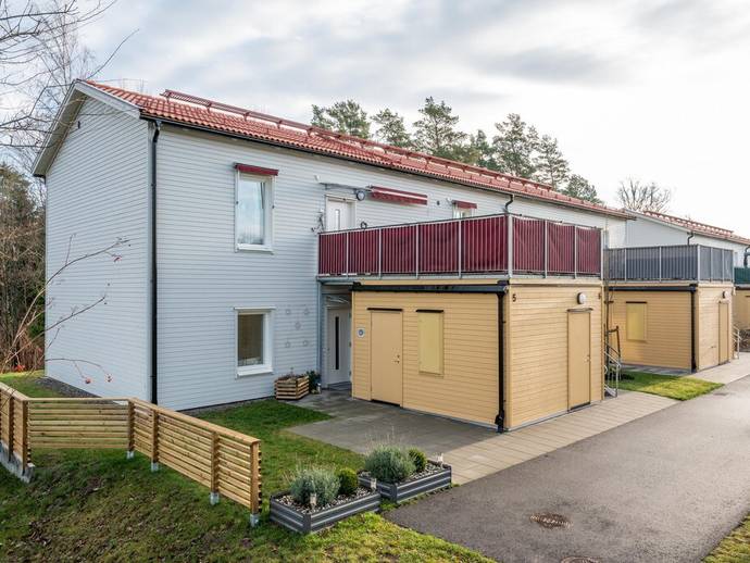 4 rok · 81 m² · Lisavägen 5