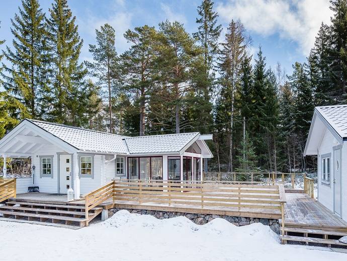 2 rok · 50 m² · Småmursvägen 9