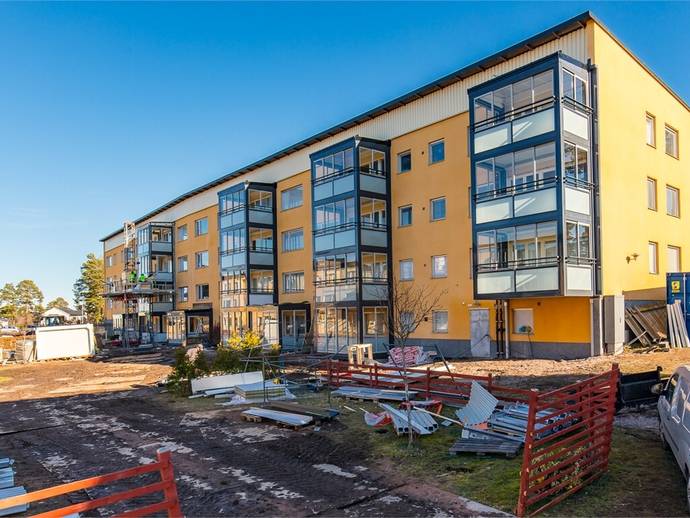 1 rok · 41 m² · Stenbacken 8D