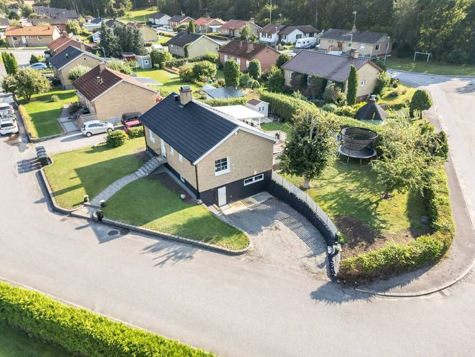 6 rok · 78 m² · Trastvägen 2