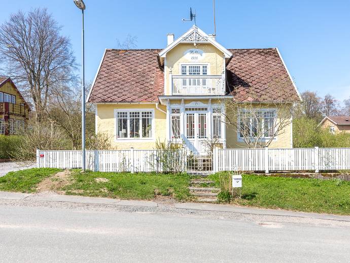 6 rok · 130 m² · Bernadottegatan 13