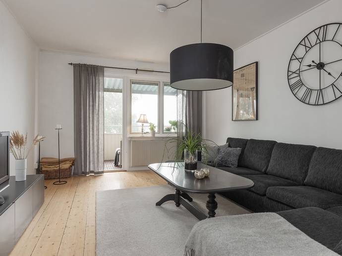 1,5 rok · 41,7 m² · Hagagatan 10 A
