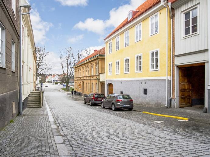 10 rok · 200 m² · Drottninggatan 92