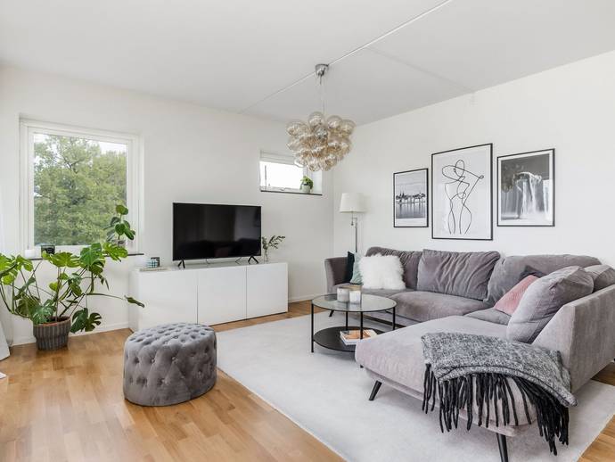 3 rok · 87 m² · Rotegatan 6