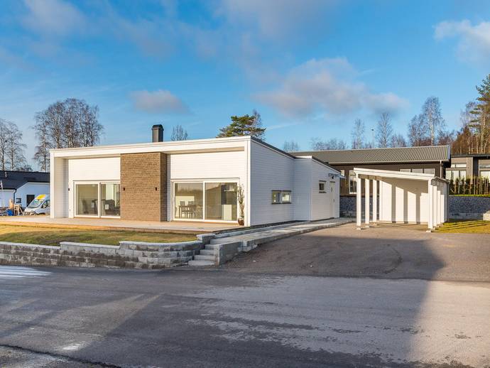 4 rok · 128 m² · Ädelgransgatan 1