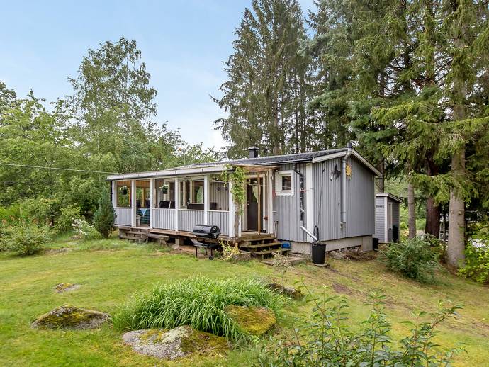 2 rok · 36 m² · Hallsta Solhem