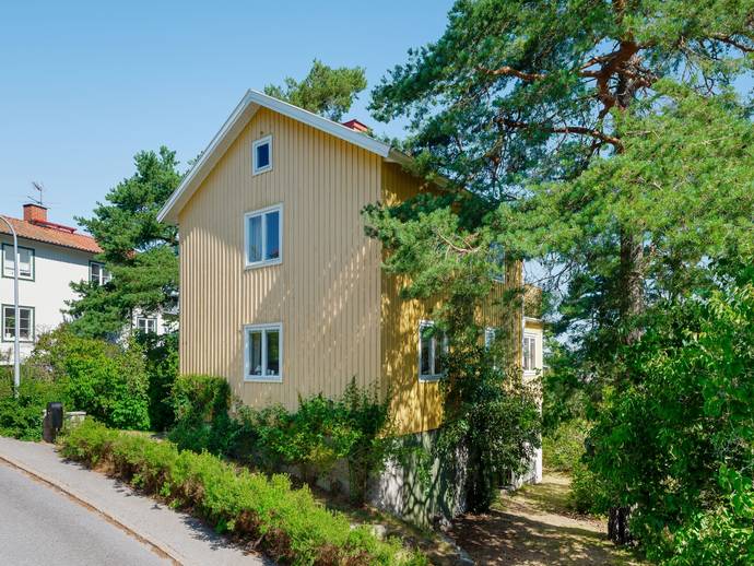 7 rok · 114 m² · Sigurdsvägen 44