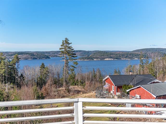 4 rok · 108 m² · Hällebäck 642