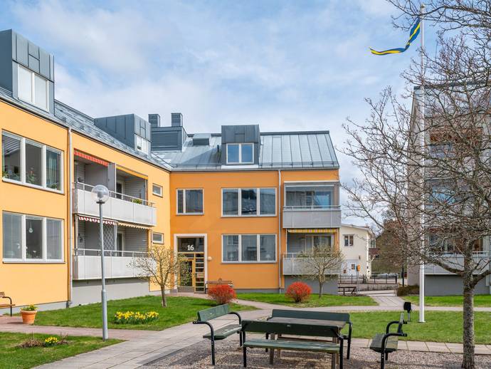 2 rok · 60,9 m² · Nicandergatan 16