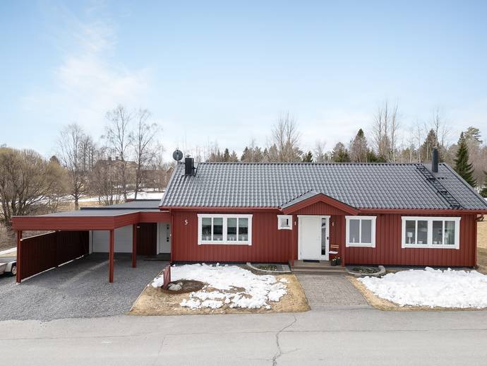 5 rok · 112 m² · Allévägen 5