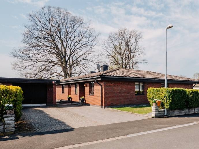 5 rok · 157 m² · Askelyckevägen 11