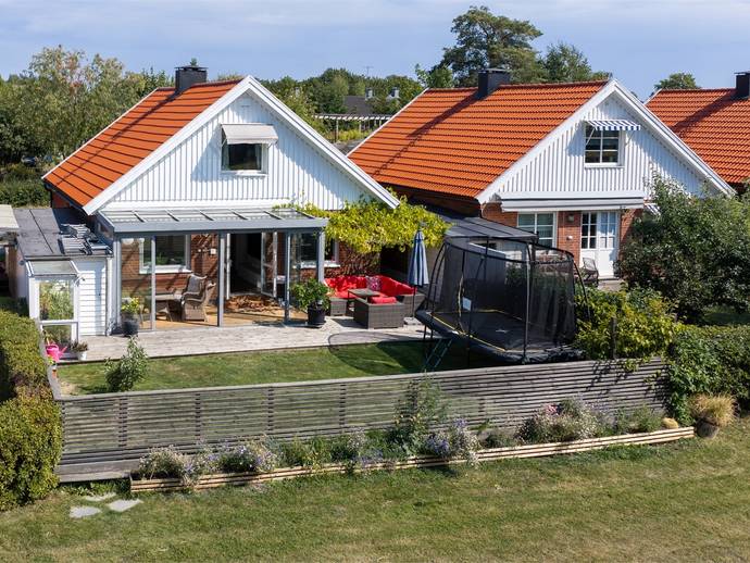 5 rok · 107 m² · Mickelsbergsvägen 138
