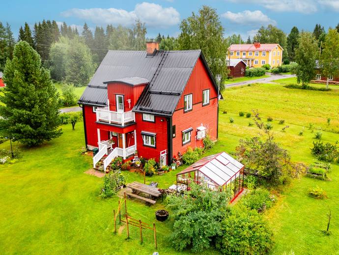 5 rok · 140 m² · Mäkitörmävägen 22