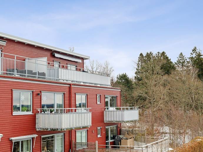 4 rok · 109 m² · Skogsbrynet 11H