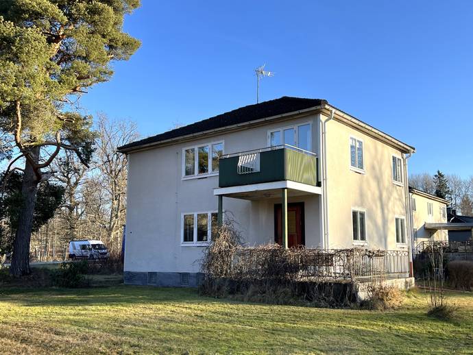 6 rok · 144 m² · Gröna vägen 12