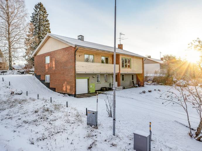 6 rok · 125 m² · Borrarevägen 13