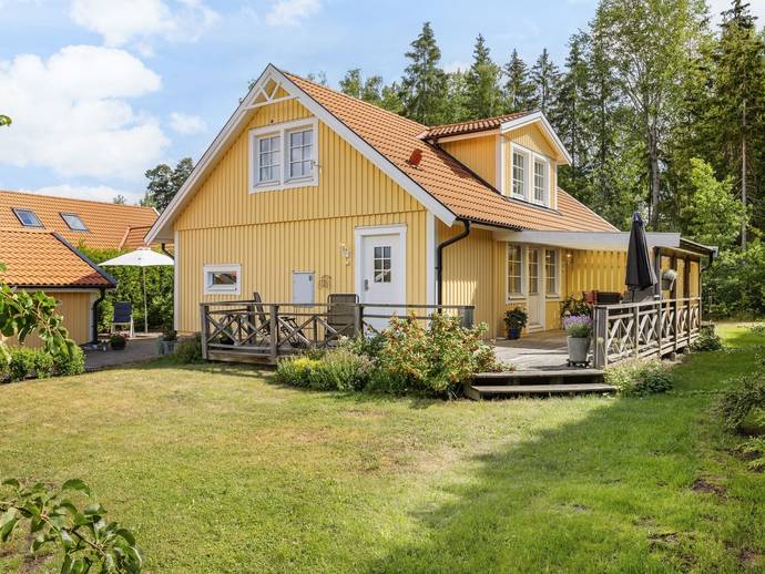 6 rok · 154 m² · Blekingevägen 8