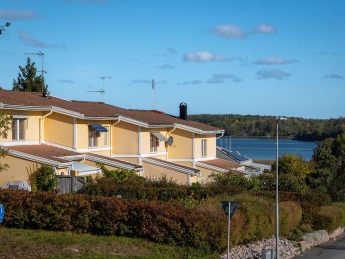 4 rok · 127 m² · Backgatan 7