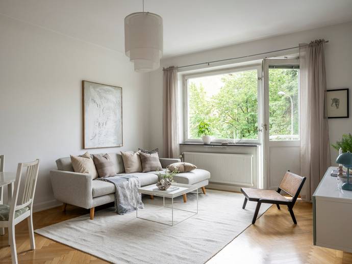 2 rok · 42 m² · Byggmästarvägen 1