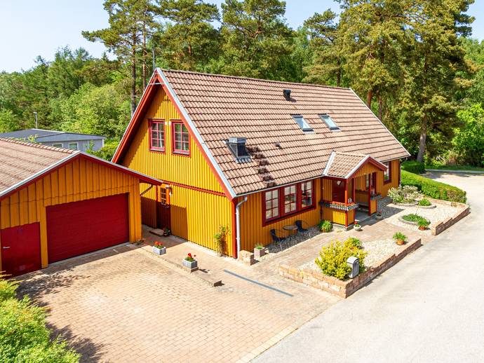 7 rok · 158 m² · Jöns Påls väg 9
